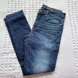 American Eagle Outfitters Men’s Dark Blue Skinny Jeans • Size 31x32